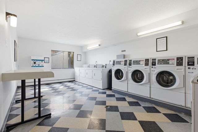 164 Galen St 15, Watertown, MA 02472