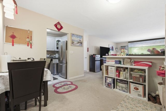 164 Galen St 15, Watertown, MA 02472