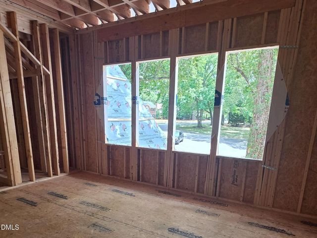 6804 Garrison Court, Raleigh, NC 27612