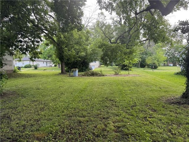 708 S Clay Street, Holden, MO 64040