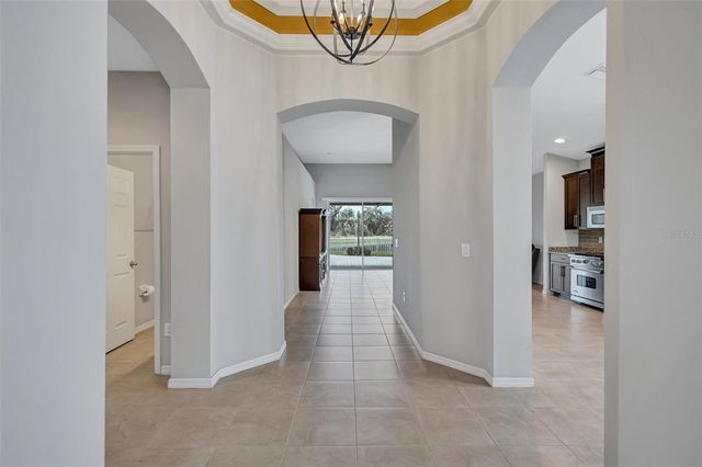 11431 COVENTRY GROVE CIRCLE, Lithia, FL 33547