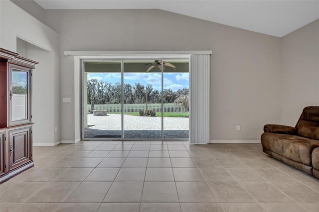 11431 COVENTRY GROVE CIRCLE, Lithia, FL 33547