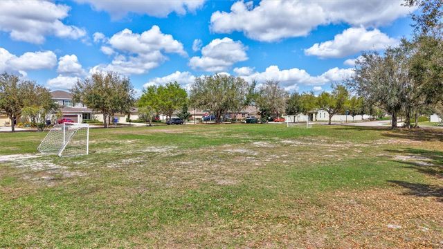 11431 COVENTRY GROVE CIRCLE, Lithia, FL 33547