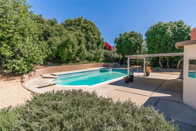 2936 Rollings, Thousand Oaks, CA 91360