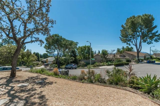 2936 Rollings, Thousand Oaks, CA 91360