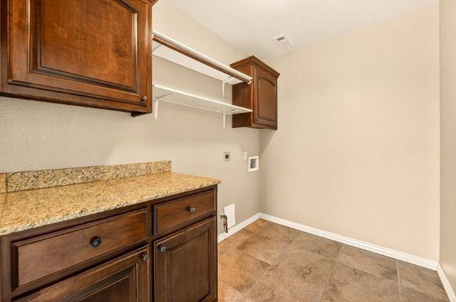 3807 SW Roundstone Boulevard, Bentonville, AR 72713