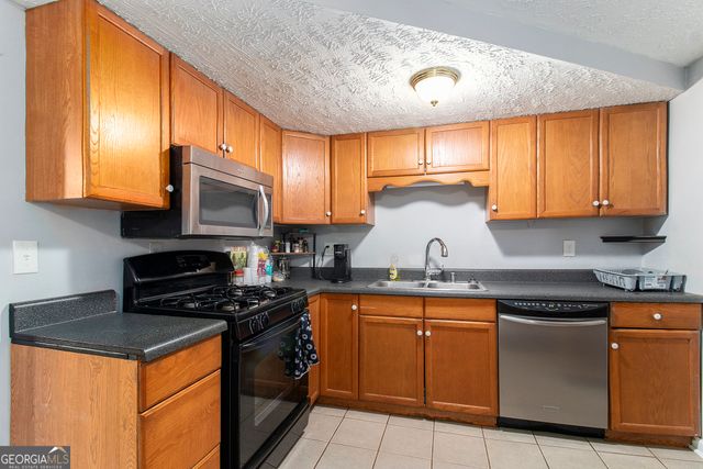 4025 N Quail Drive, Douglasville, GA 30135