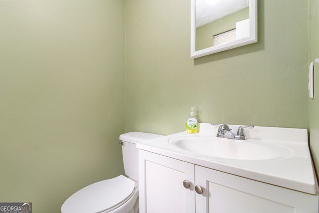 4025 N Quail Drive, Douglasville, GA 30135