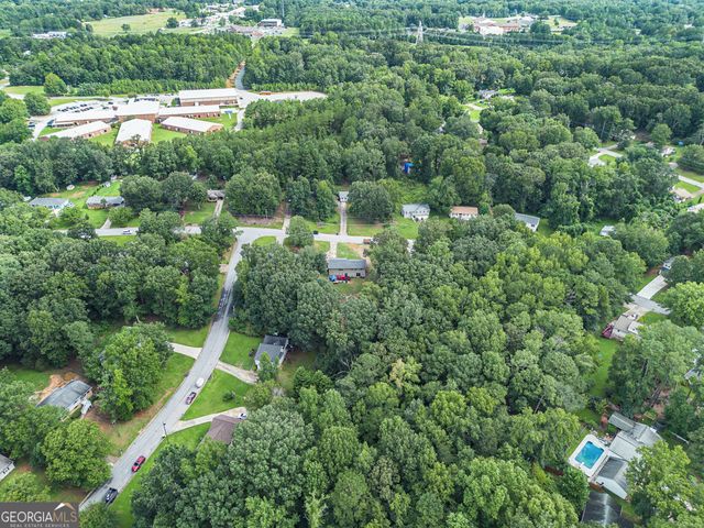 4025 N Quail Drive, Douglasville, GA 30135