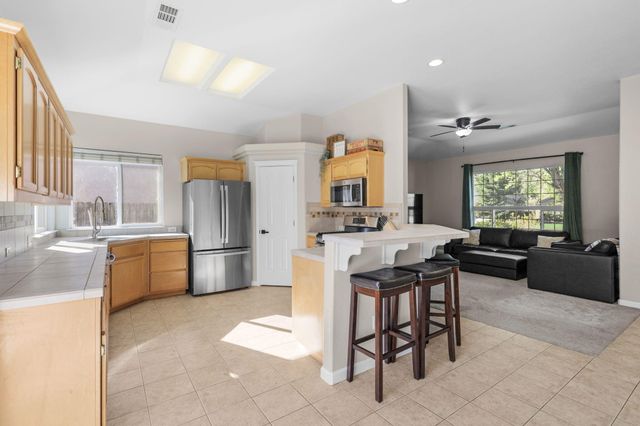 7575 Pit Road, Redding, CA 96001