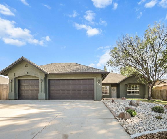 7575 Pit Road, Redding, CA 96001