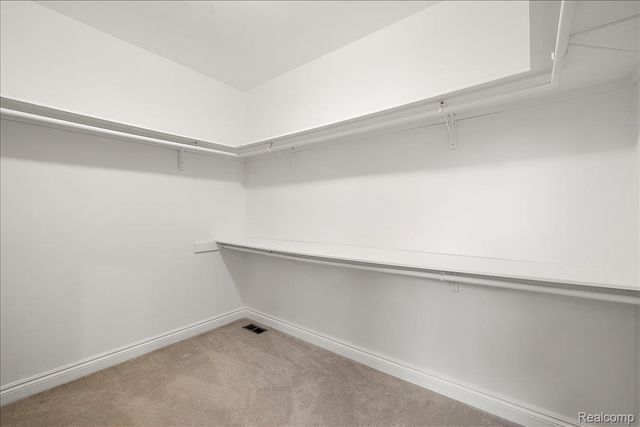 3725 Mountain Laurel Court, Oakland Charter Township, MI 48363