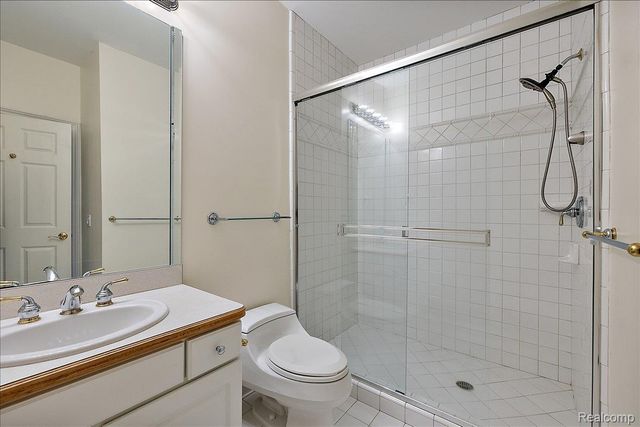 3725 Mountain Laurel Court, Oakland Charter Township, MI 48363