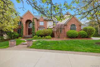 3725 Mountain Laurel Court, Oakland Charter Township, MI 48363