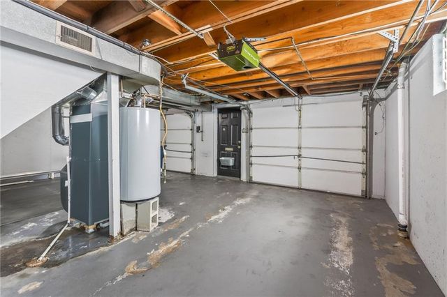 4415 Sterling Avenue, Kansas City, MO 64133