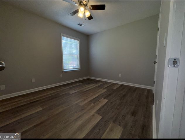 2874 Donamire Lane NW, Kennesaw, GA 30144