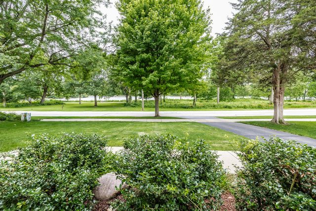 750 N River Street, Batavia, IL 60510