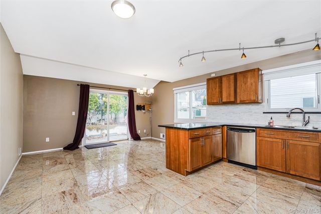 111 Elmbank Street, Staten Island, NY 10312