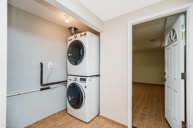 111 Elmbank Street, Staten Island, NY 10312