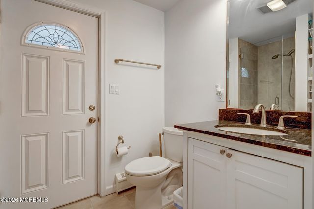 19 E Shore Way, Lavallette, NJ 08735
