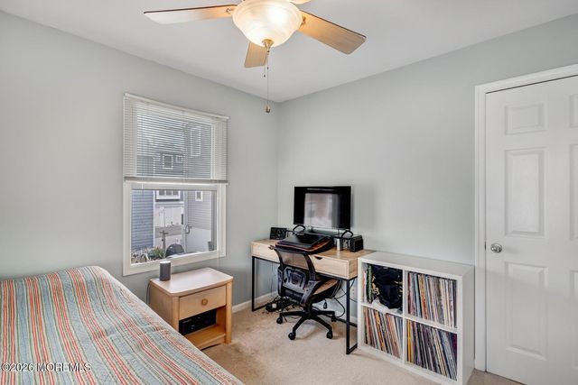 19 E Shore Way, Lavallette, NJ 08735