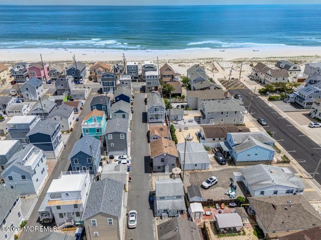 19 E Shore Way, Lavallette, NJ 08735