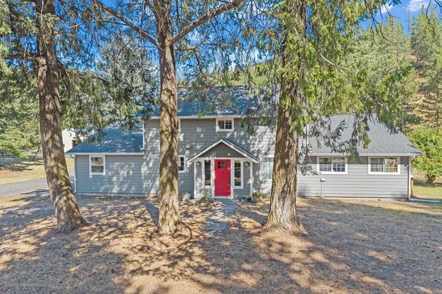 3050 Red Marble Rd, Chewelah, WA 99109 property photo