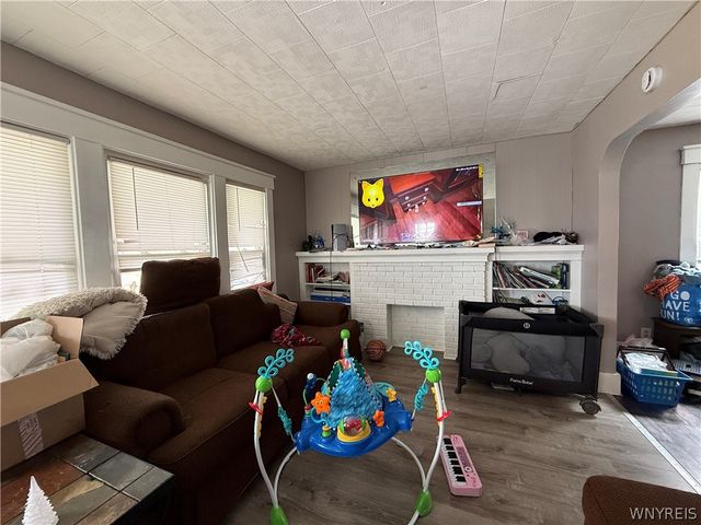 333 Crowley Avenue, Buffalo, NY 14207