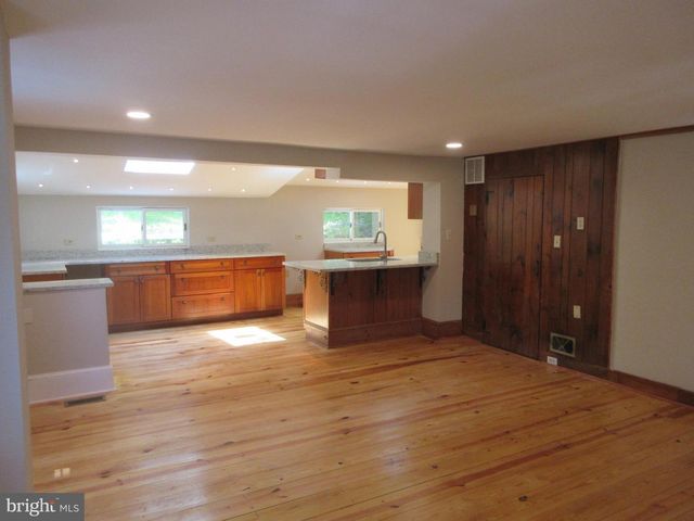 4830 RIVER, New Hope, PA 18938