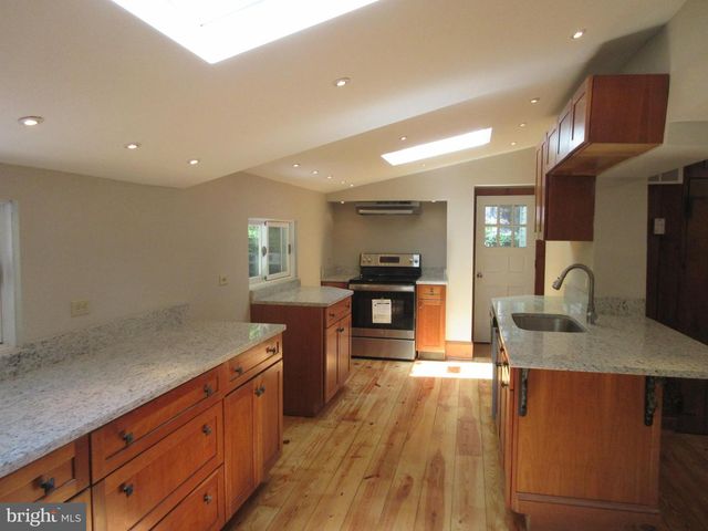 4830 RIVER, New Hope, PA 18938