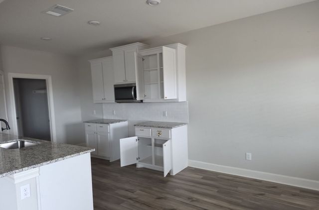 1100 Sleepy Owl Lane, Fort Worth, TX 76108