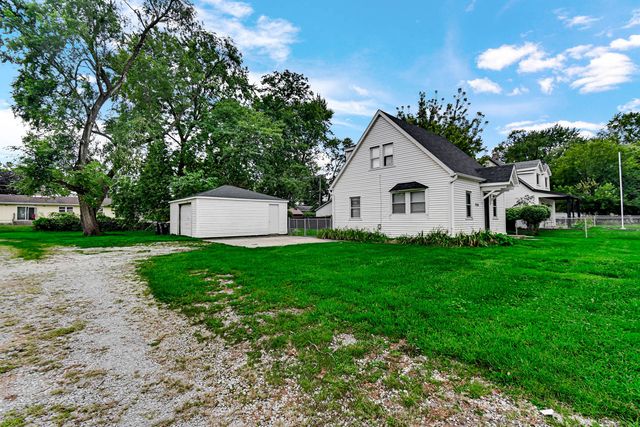 2255 176th Place, Lansing, IL 60438