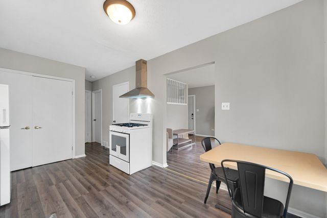 2255 176th Place, Lansing, IL 60438