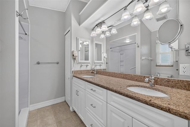 4431 FERN DRIVE 4431, Bradenton, FL 34208