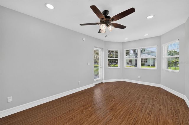 4431 FERN DRIVE 4431, Bradenton, FL 34208
