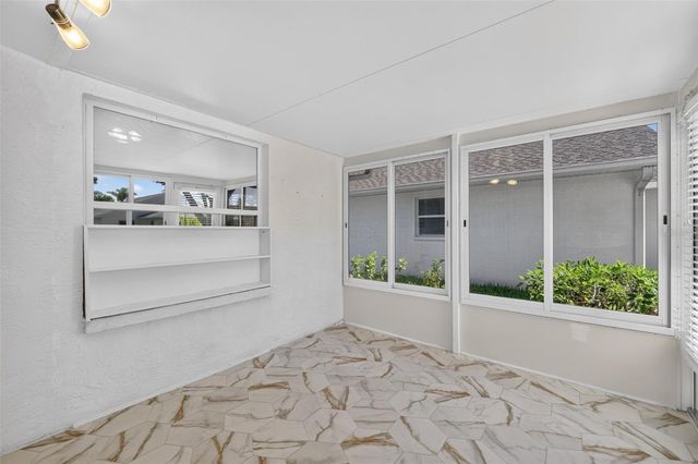 4431 FERN DRIVE 4431, Bradenton, FL 34208