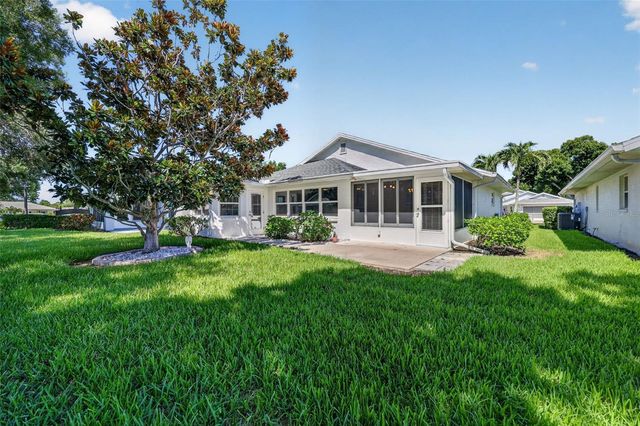 4431 FERN DRIVE 4431, Bradenton, FL 34208