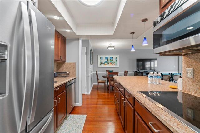 2864 NE 33rd Court 205, Fort Lauderdale, FL 33306