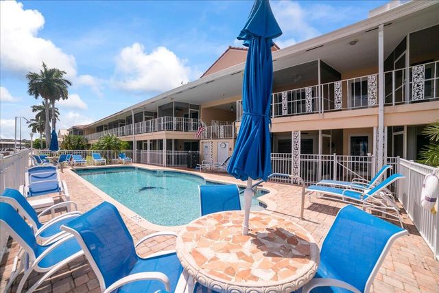 2864 NE 33rd Court 205, Fort Lauderdale, FL 33306