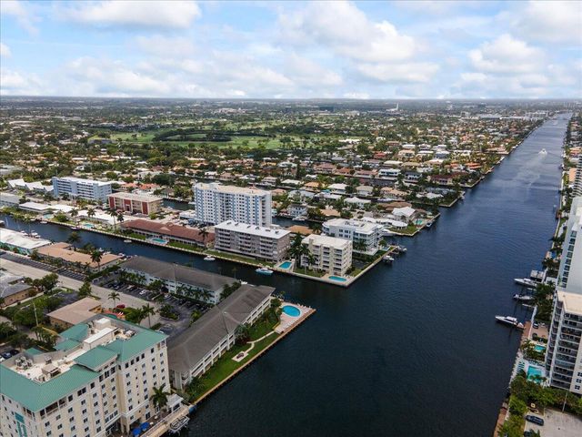 2864 NE 33rd Court 205, Fort Lauderdale, FL 33306