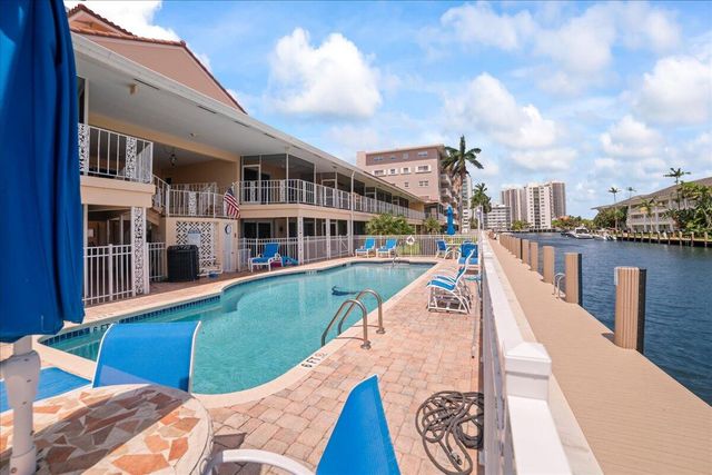 2864 NE 33rd Court 205, Fort Lauderdale, FL 33306