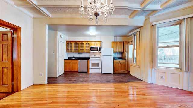 479 Irving Avenue, Brooklyn, NY 11237