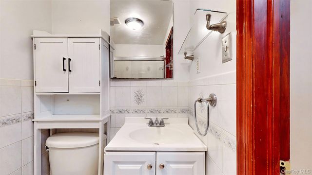 479 Irving Avenue, Brooklyn, NY 11237