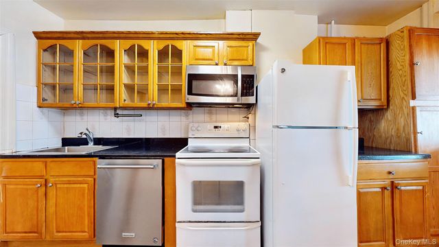 479 Irving Avenue, Brooklyn, NY 11237