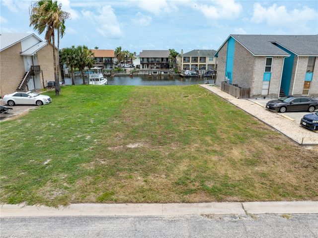 15422 Fortuna Bay Dr, Corpus Christi, TX 78418