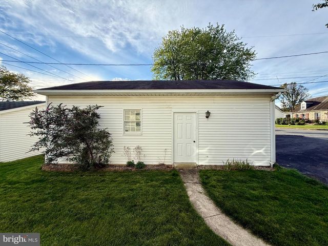111 OLD FRITZTOWN RD, Reading, PA 19607