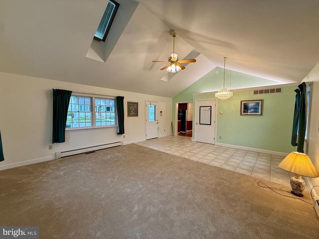 111 OLD FRITZTOWN RD, Reading, PA 19607