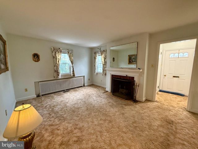111 OLD FRITZTOWN RD, Reading, PA 19607