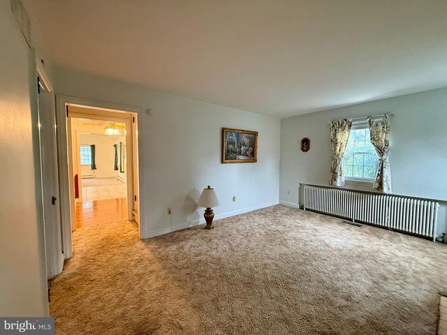 111 OLD FRITZTOWN RD, Reading, PA 19607