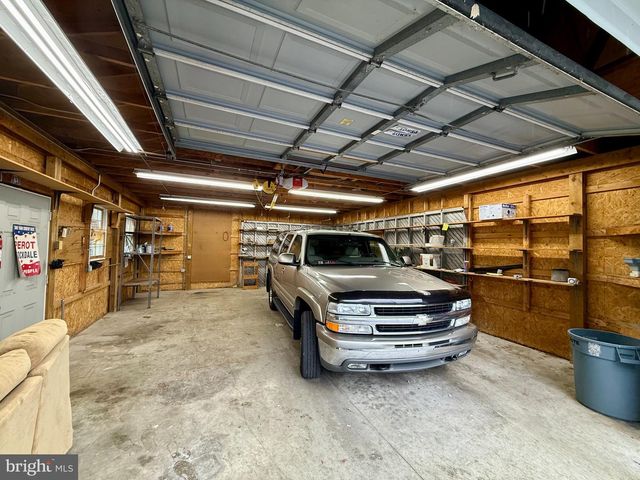 111 OLD FRITZTOWN RD, Reading, PA 19607